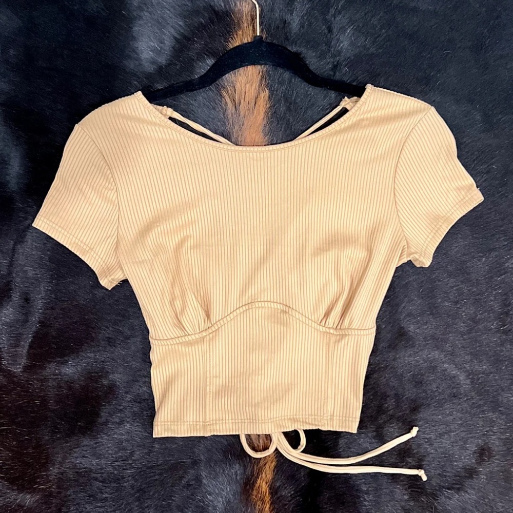 Backless String crop top - Cream